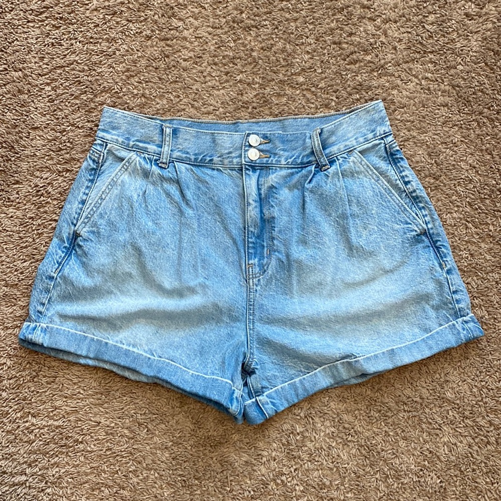 American Eagle Mom Shorts